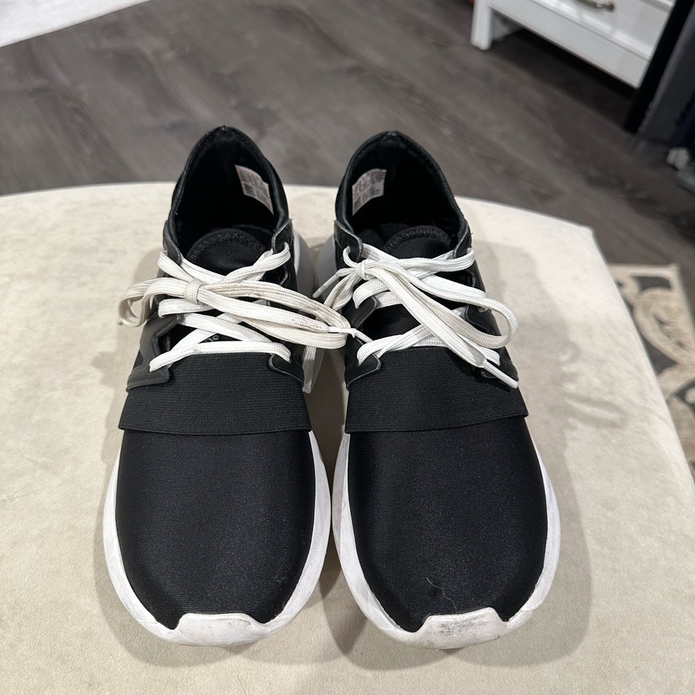 Adidas black sneakers